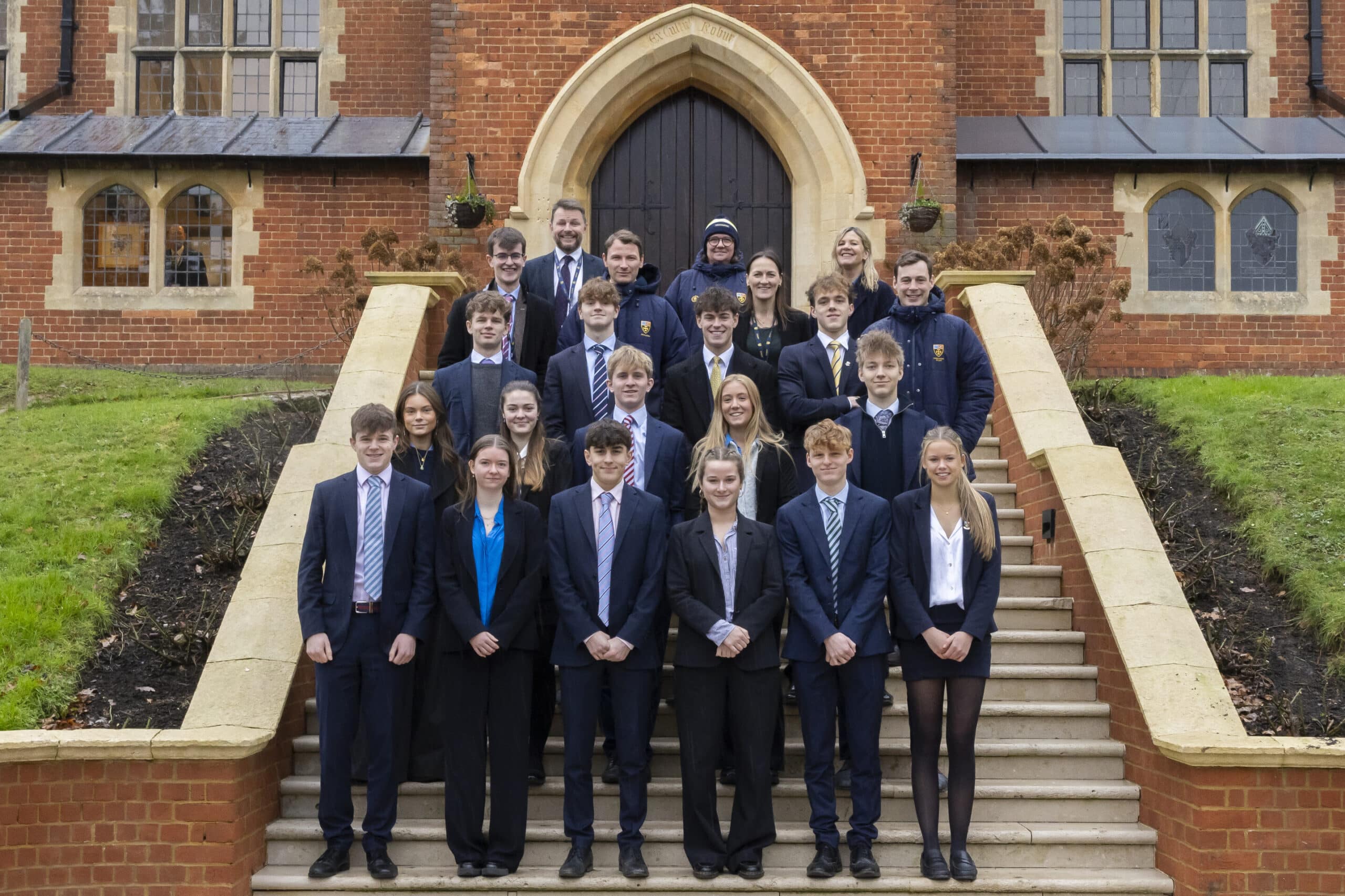 Cranleigh staff and pupils running the Surrey Half Marathon